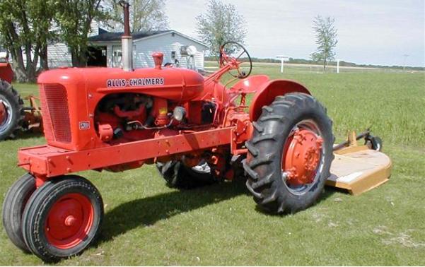 Allis- Chalmers WD45 tractor